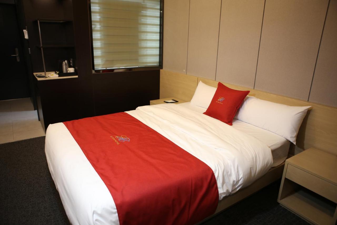 Chuncheon Eston Hotel Dış mekan fotoğraf