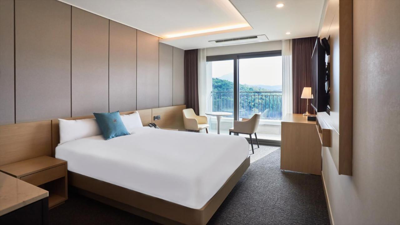 Chuncheon Eston Hotel Dış mekan fotoğraf